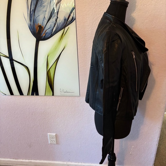 Womens black distressed jacket flawed size small - Picture 5 of 9